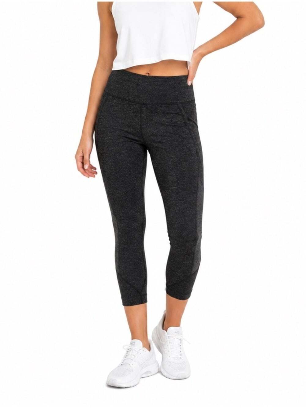 Athleta Size Medium Women Heathered Grey Thick Textured Cropped Leggings…